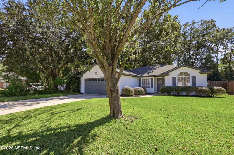 3 bedroom Single Family Residence at 12550 Hunters Branch Way, Hunters Ridge, Jacksonville — photo 2