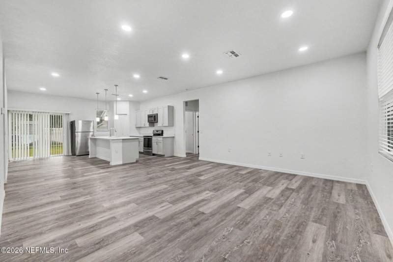 3 bedroom Single Family Residence at 506 E Bay Street, Pinehurst, Palatka — photo 2
