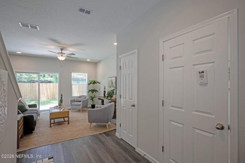 3 bedroom Single Family Residence at 13784 Evergreen Drive, Atlantic Highlands, Jacksonville — photo 2