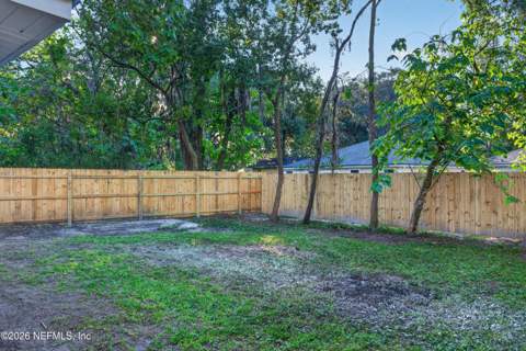8334 Susie Street, Jacksonville FL - photo 14 of 45