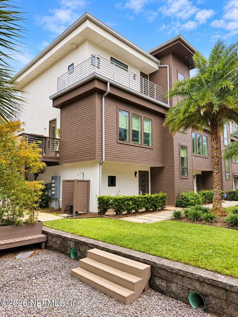 3 bedroom Townhouse at 317 Ahern Street #4, Northshore, Atlantic Beach — photo 2