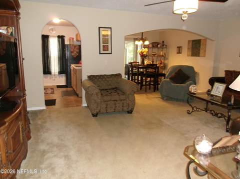 3734 Verde Gardens Circle, Jacksonville FL - photo 15 of 18