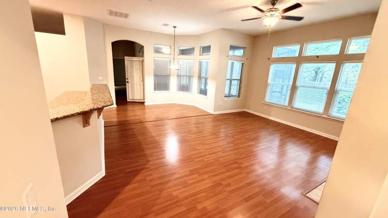 4 bedroom Single Family Residence at 3900 E Glendale Court, Pine Chase, Jacksonville — photo 5