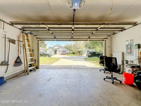 7512 S Fawn Lake Drive, Jacksonville FL - photo 24 of 30