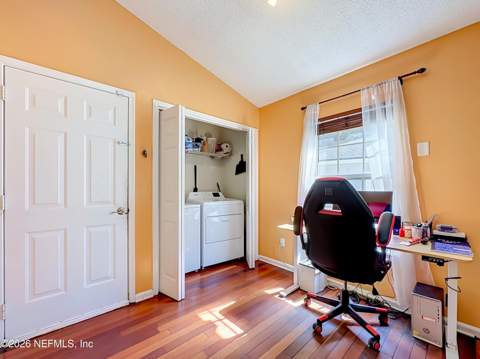 7512 S Fawn Lake Drive, Jacksonville FL - photo 13 of 30