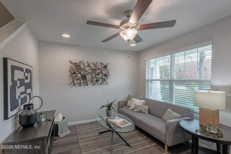3 bedroom Single Family Residence at 3288 Snell Street, Garden City, Jacksonville — photo 2