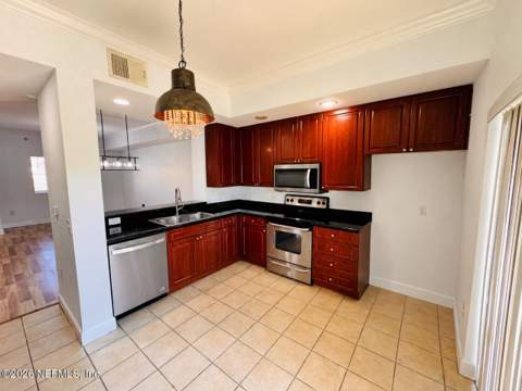 9745 Touchton Road #1802, Jacksonville FL - photo 6 of 33