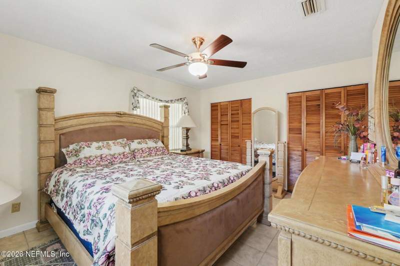 3 bedroom Single Family Residence at 7904 Laffit Drive, San Jose Manor, Jacksonville — photo 3