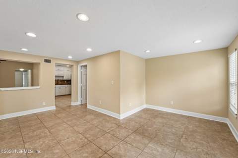 305 Hopkins Street, Neptune Beach FL - photo 12 of 42