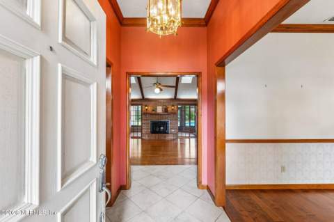 2681 Belleshore Court, Orange Park FL - photo 9 of 83