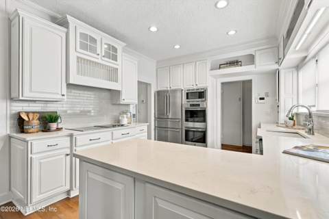 2311 Laurel Road, Jacksonville FL - photo 14 of 78