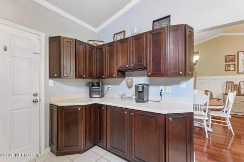 7444 Sweet Rose Lane, Jacksonville FL - photo 19 of 46