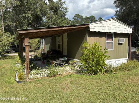 110 Seminole Avenue, Interlachen FL - photo 6 of 30