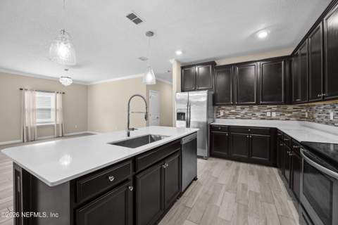 7611 Rock Brook Drive, Jacksonville FL - photo 23 of 63