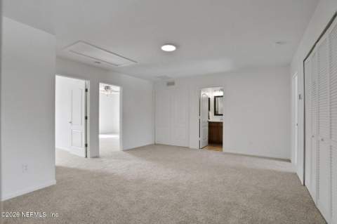 12221 Sand Lake Court, Jacksonville FL - photo 17 of 47