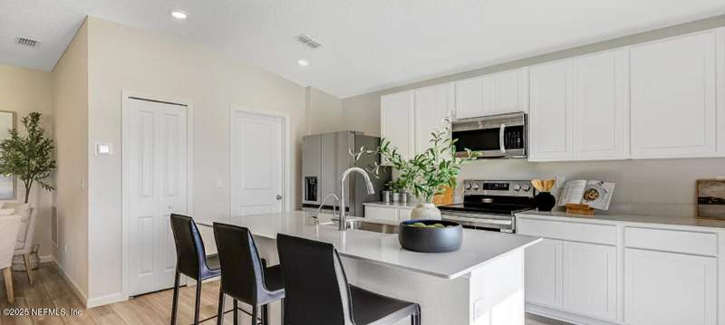 3 bedroom Single Family Residence at 3139 Grand Finale Street, Holstein Crossing, Green Cove Springs — photo 5