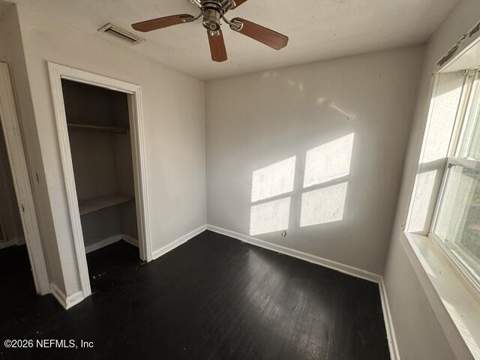 5612 Vernon Road, Jacksonville FL - photo 10 of 23