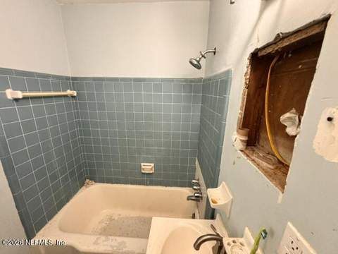 5612 Vernon Road, Jacksonville FL - photo 17 of 23
