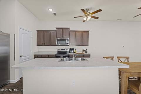 2340 Oak Stream Drive, Green Cove Springs FL - photo 7 of 31