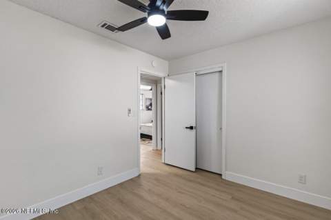 2744 Randy Road, Jacksonville FL - photo 15 of 36