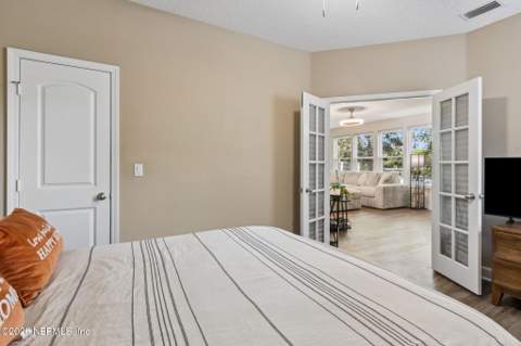 12154 Backwind Drive, Jacksonville FL - photo 18 of 40