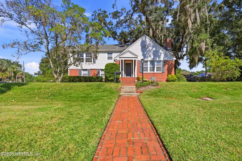 4 bedroom Single Family Residence at 1305 Pinetree Road, Colonial Manor, Jacksonville — photo 3