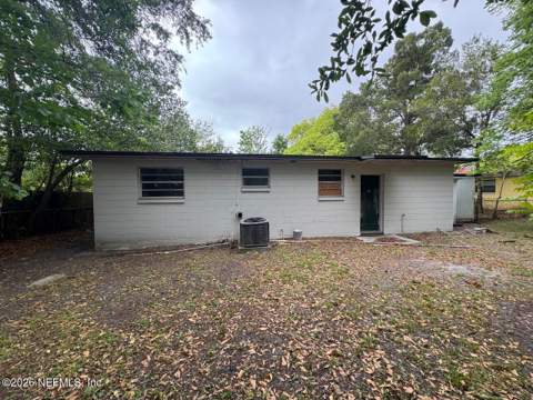 1727 Dibble Circle, Jacksonville FL - photo 6 of 52