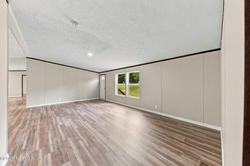 4 bedroom Mobile Home at 4677 Calendula Avenue, Jacksonville South, Middleburg — photo 5