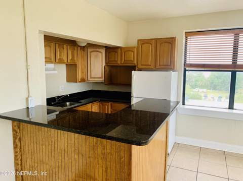 311 W Ashley Street #507, Jacksonville FL - photo 8 of 20