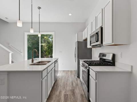 1493 W 23rd, Jacksonville FL - photo 11 of 23