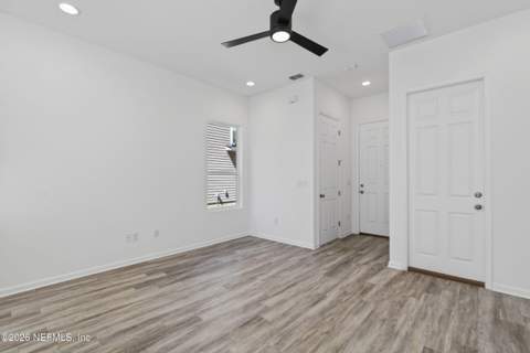 1493 W 23rd, Jacksonville FL - photo 10 of 23