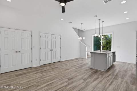 1493 W 23rd, Jacksonville FL - photo 8 of 23