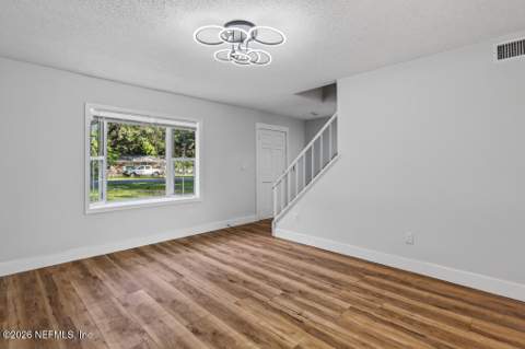 4828 Ricker Road, Jacksonville FL - photo 12 of 76