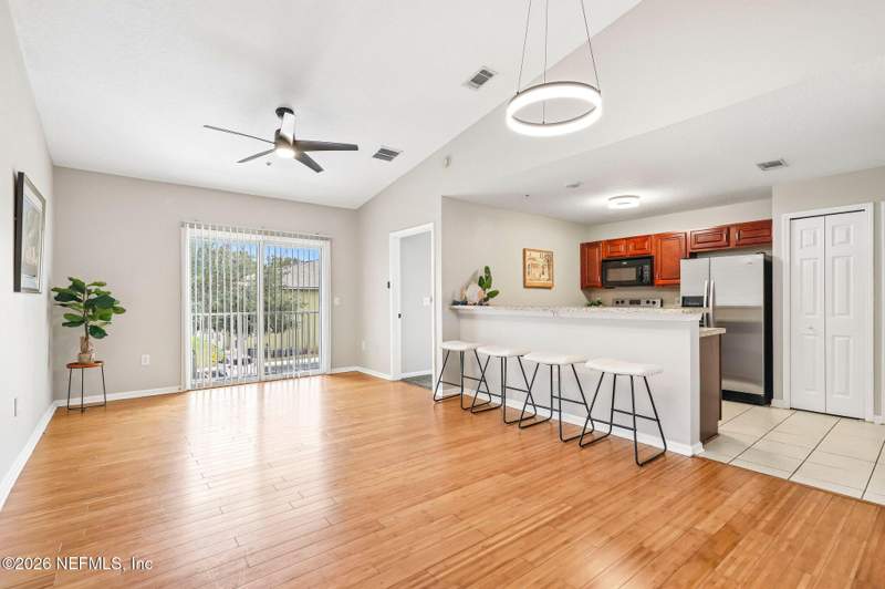 2 bedroom Condominium at 6860 Skaff Avenue #2-13, Woods Of Ortega, Jacksonville — photo 3