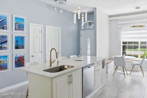 1933 Willesdon Drive, Jacksonville FL - photo 12 of 46