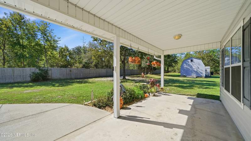 3 bedroom Single Family Residence at 4004 Bronco Road, Longbay, Middleburg — photo 4