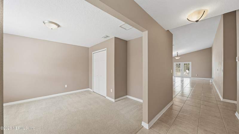 3 bedroom Single Family Residence at 4004 Bronco Road, Longbay, Middleburg — photo 5