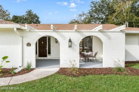 2440 Peg Leg Road, Jacksonville FL - photo 8 of 62
