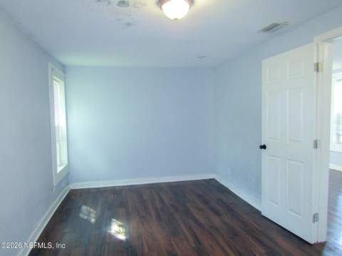 1137 W 27th Street, Jacksonville FL - photo 13 of 15