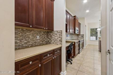 6310 Battlegate Road, Jacksonville FL - photo 20 of 65