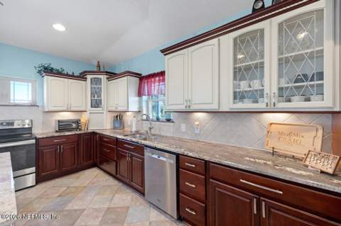 4539 Ribault Park Street, Atlantic Beach FL - photo 14 of 48