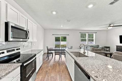 3153 Rustic Deer Way, Green Cove Springs FL - photo 12 of 49