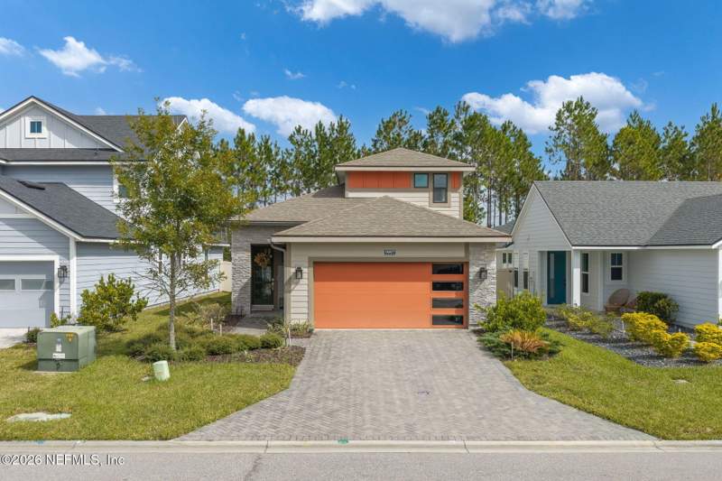 4 bedroom Single Family Residence at 9997 Invention Lane, Kettering at eTown, Jacksonville — photo 4