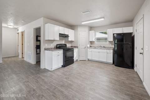 419 W Utah Street, Starke FL - photo 11 of 28