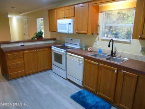 7160 Dove Street, Florahome FL - photo 7 of 27