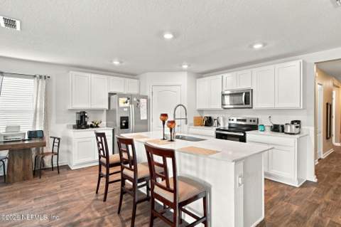 5597 Rustic Thorn Road, Jacksonville FL - photo 7 of 38