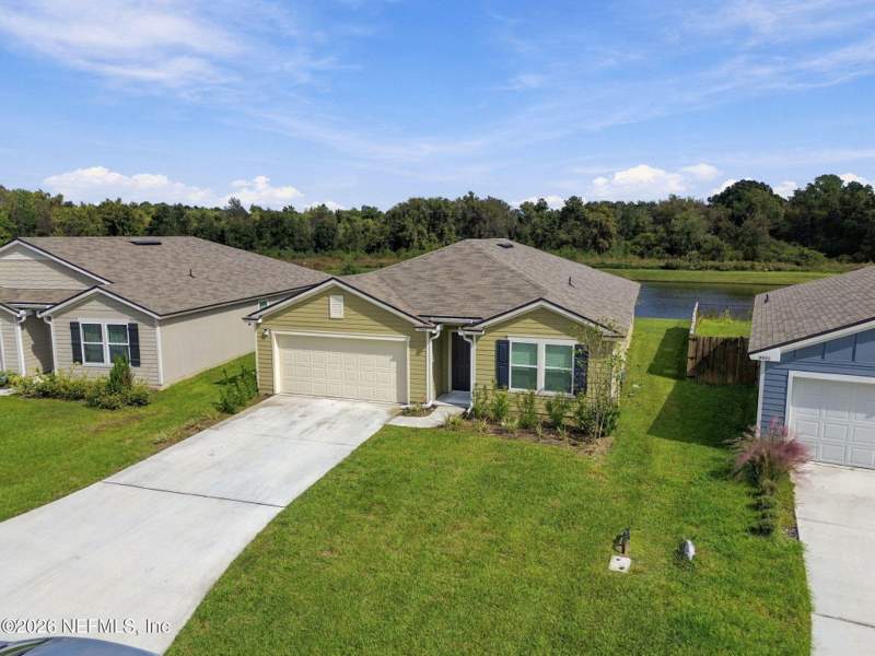 4 bedroom Single Family Residence at 5597 Rustic Thorn Road, Copes Landing Phase 1, Jacksonville — photo 2