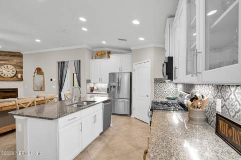 421 Fox Water Trail, St. Augustine FL - photo 13 of 53
