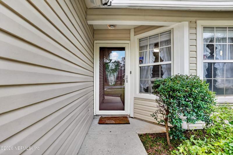 3 bedroom Single Family Residence at 2702 Mc Cormick Woods Drive, Mccormick Woods, Jacksonville — photo 3