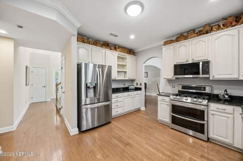 2884 Landyns Circle, Amelia Island FL - photo 16 of 47